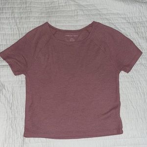 like new american eagle tee